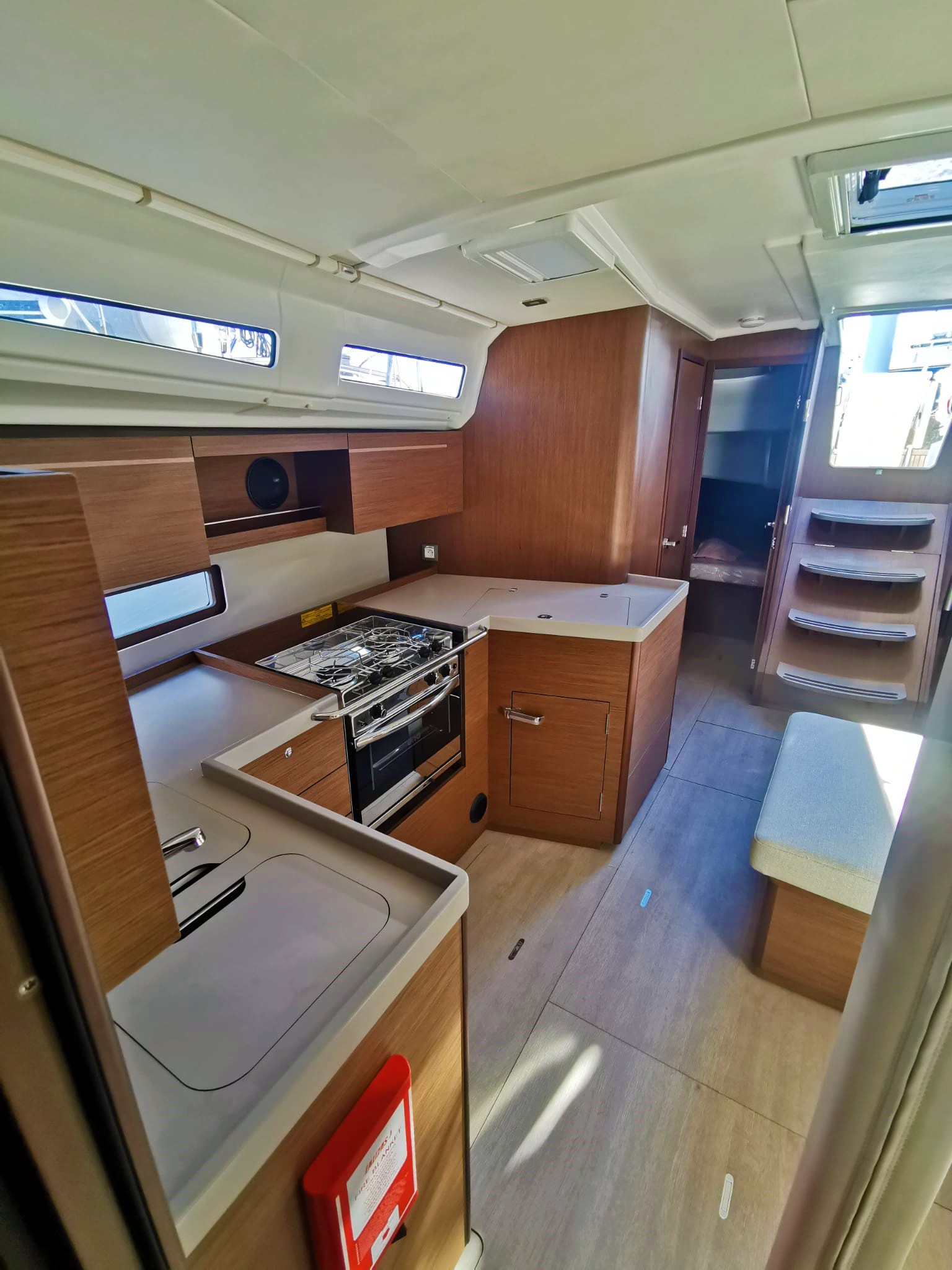 Oceanis 40.1 – Sailing yacht