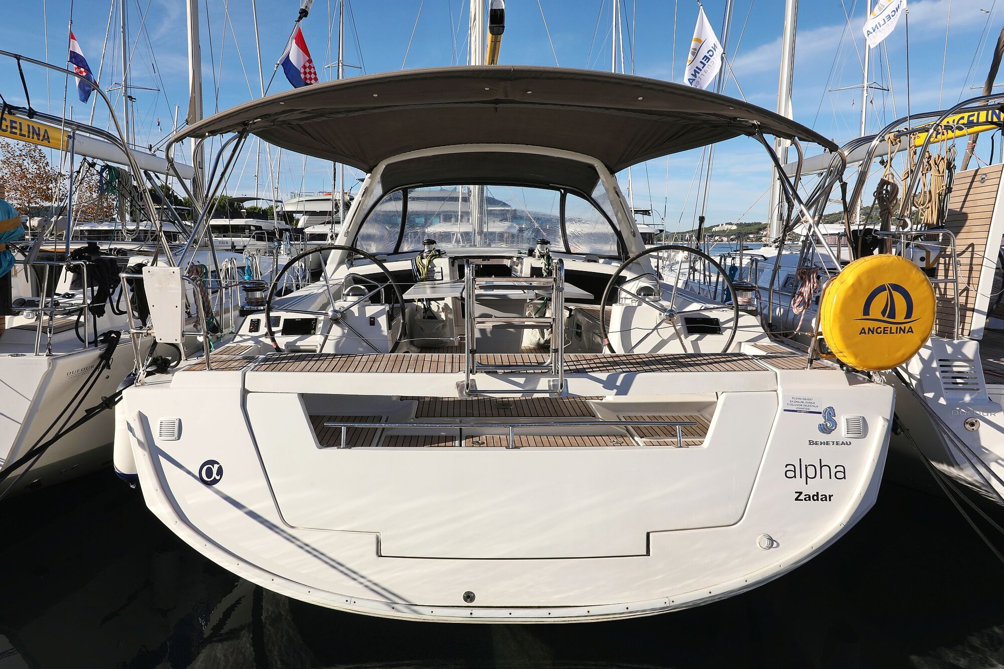 Oceanis 48 – 5 cab. – Sailing yacht