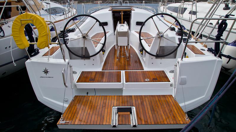 Sun Odyssey 349 – 3 cab. – Sailing yacht
