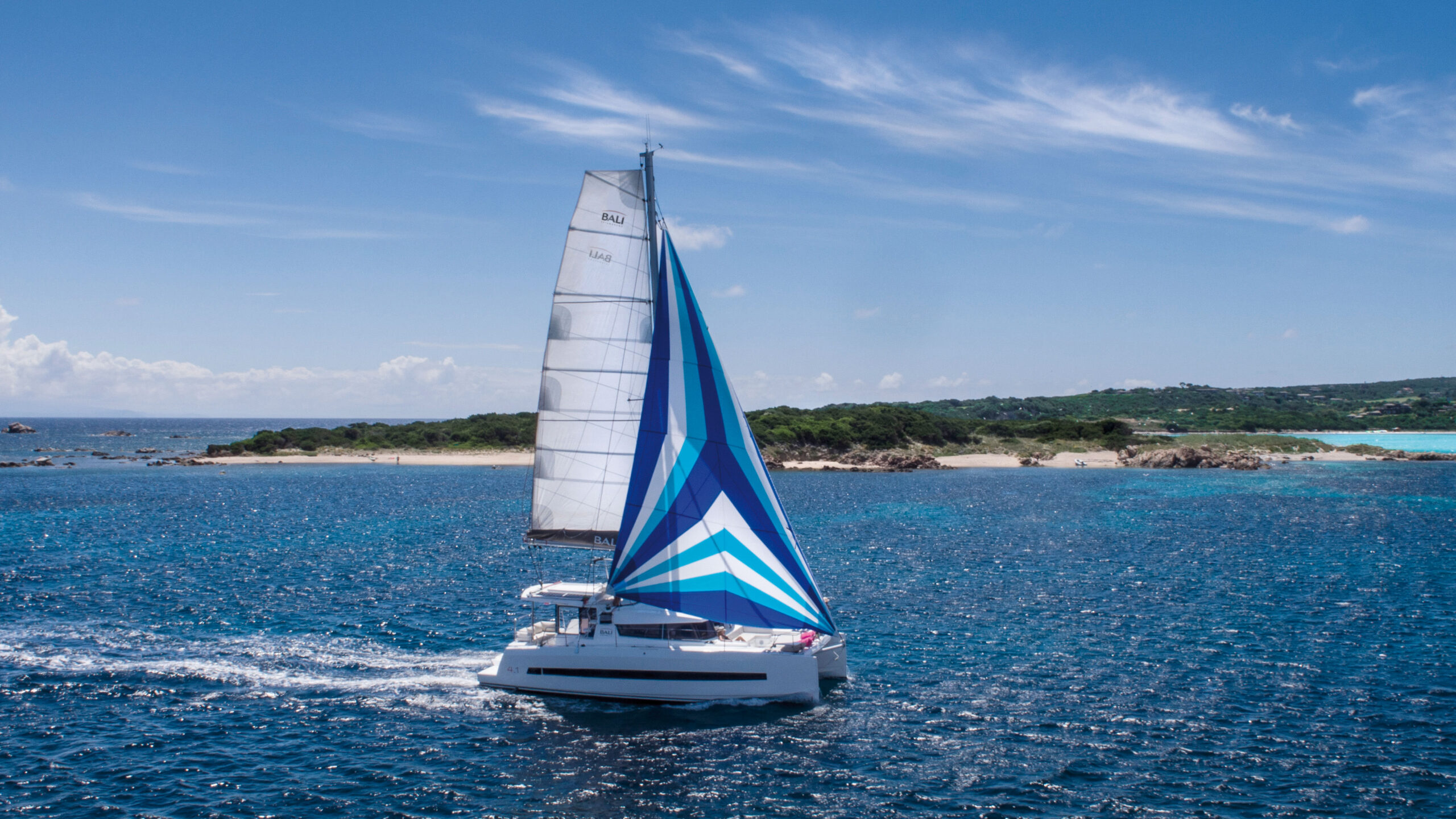 Bali 4.1 – 4 + 1 cab. – Catamaran