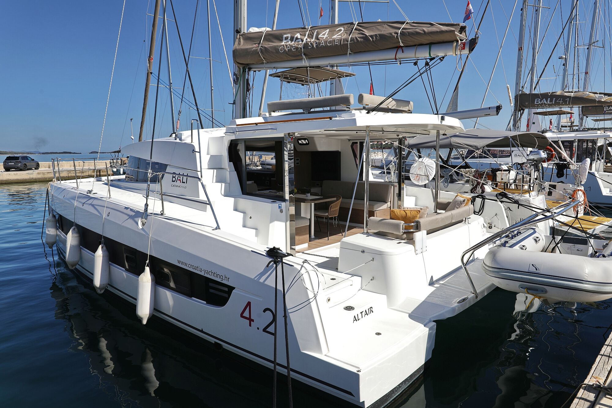 Bali 4.2 – 4 + 1 cab. – Catamaran