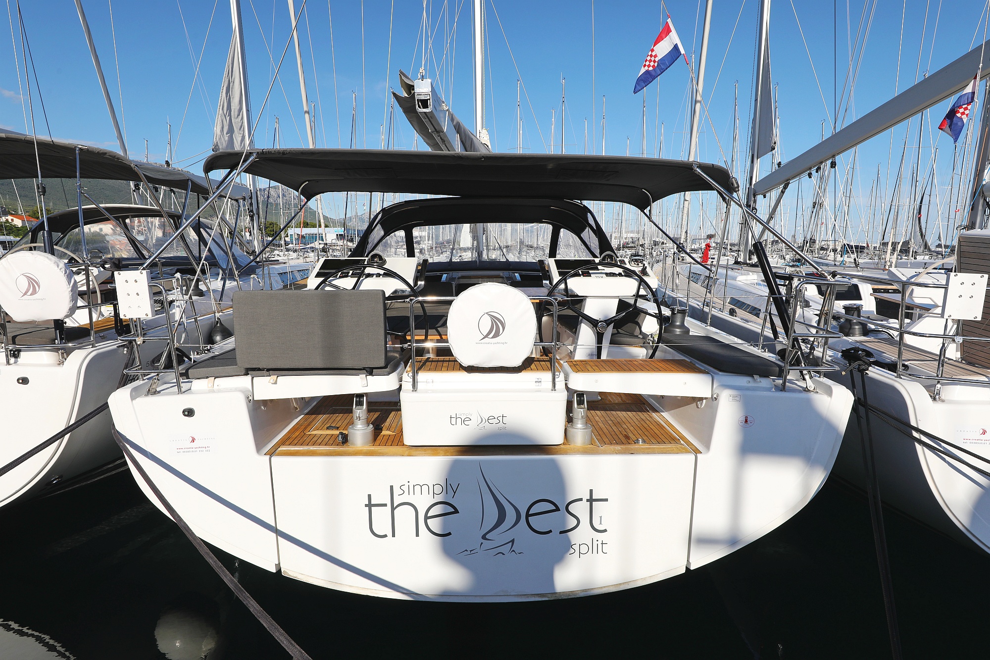 Hanse 548 – 5 + 1 cab. – Sailing yacht