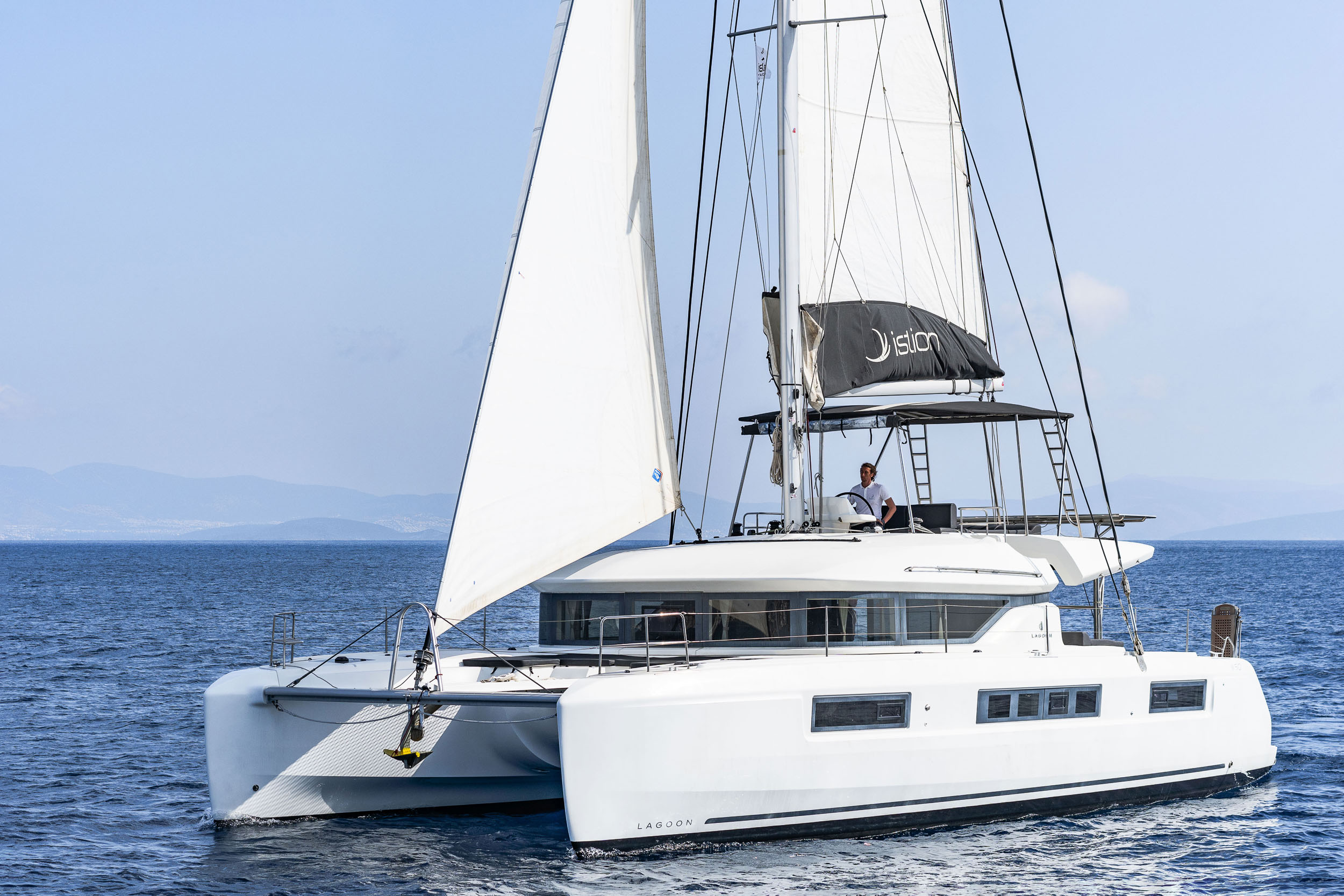 Lagoon 50 – 6 + 2 cab. – Catamaran