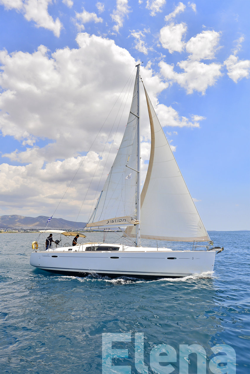 Oceanis 43 – Sailing yacht