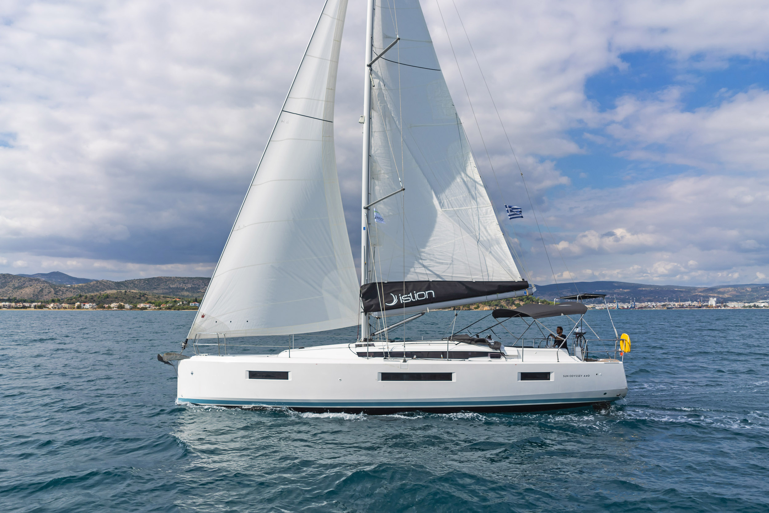 Sun Odyssey 440 – 4 cab. – Sailing yacht