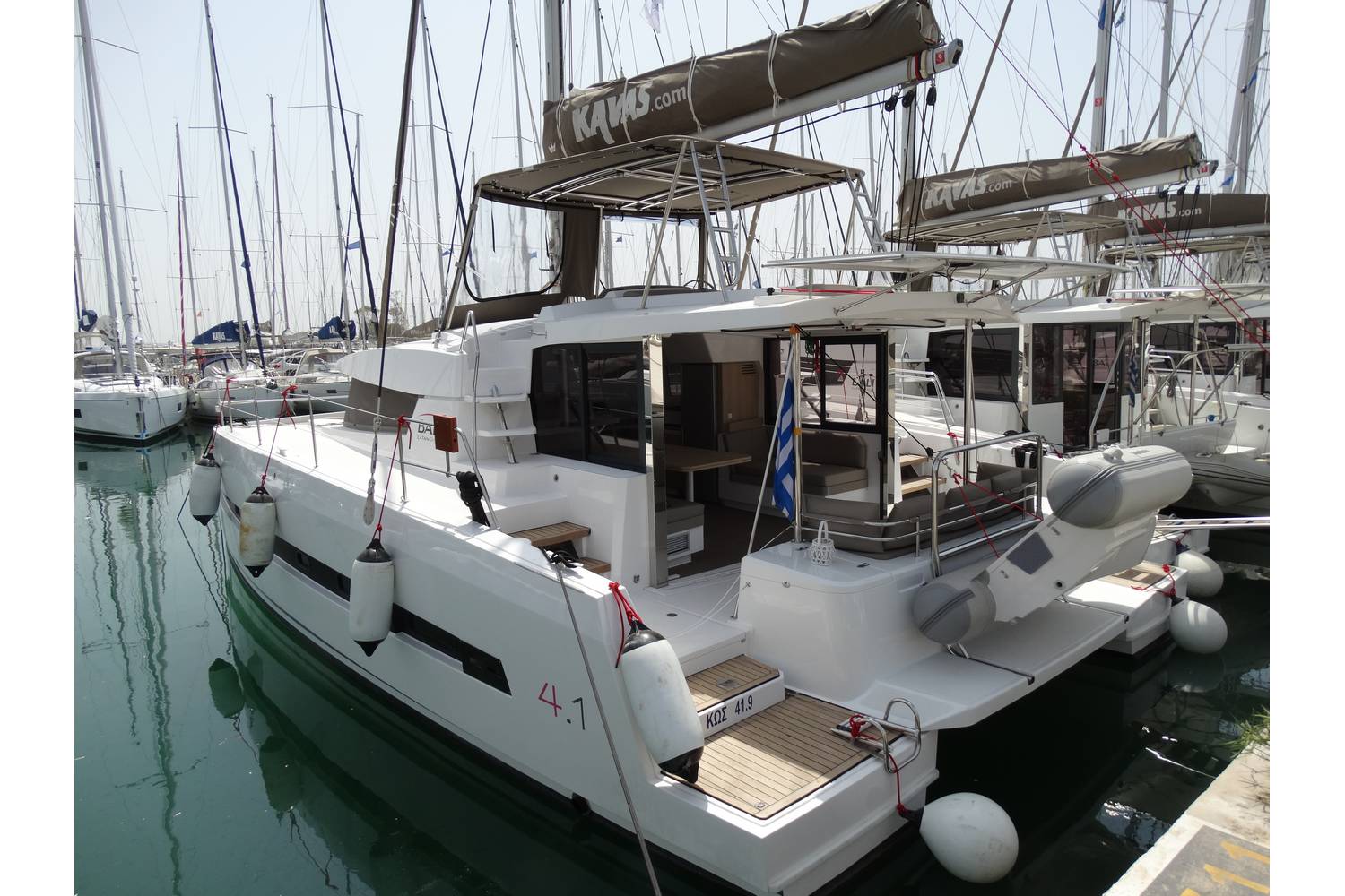 Bali 4.1 – 4 cab. – Catamaran