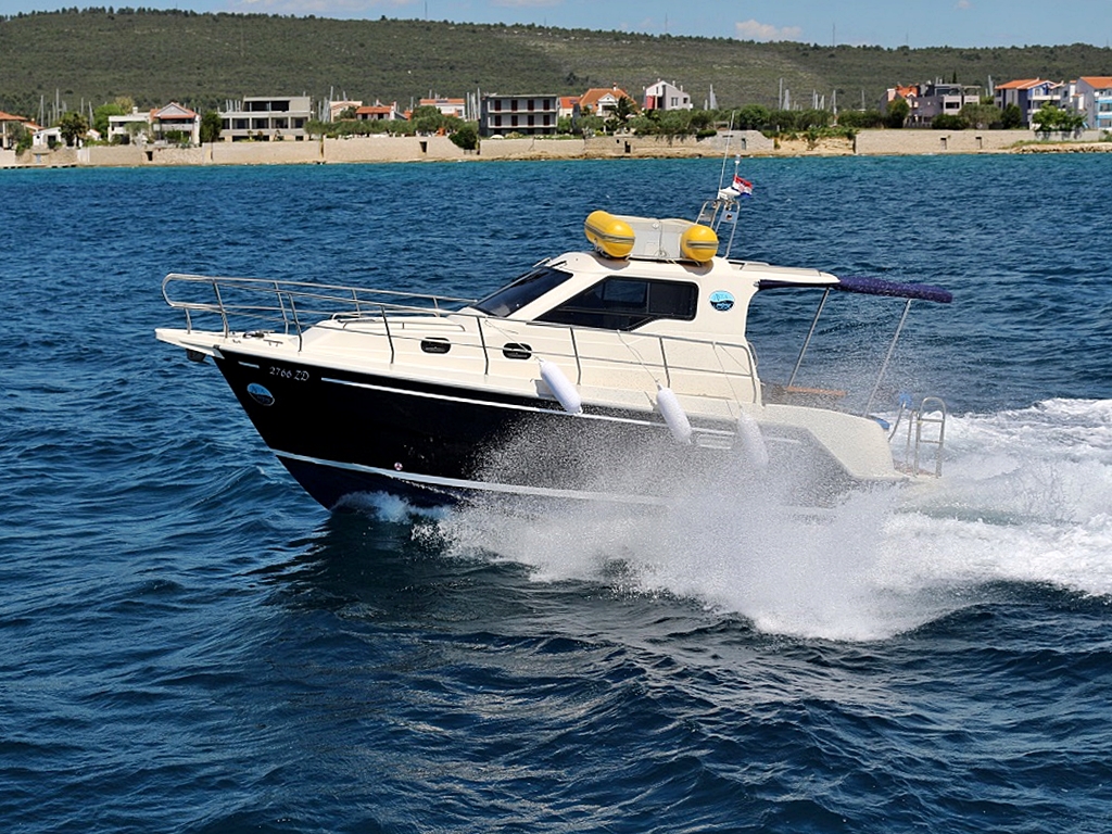 Vektor 950 – Motor boat