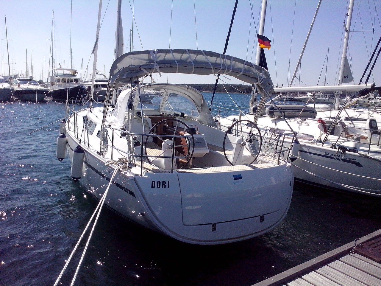 Bavaria Cruiser 37 – 3 cab. – Sailing yacht