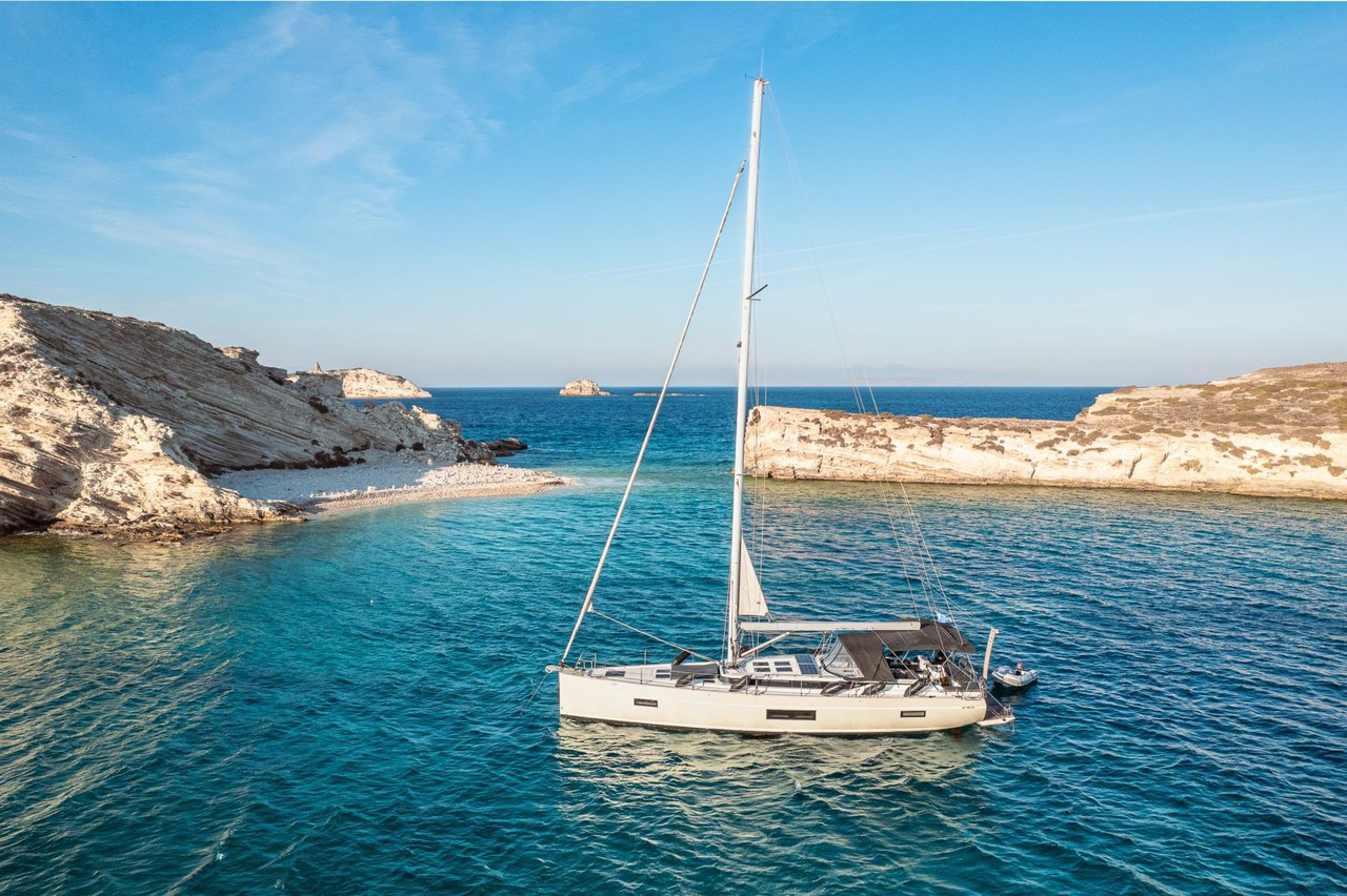 Bavaria C57 – 4 + 1 cab. – Sailing yacht