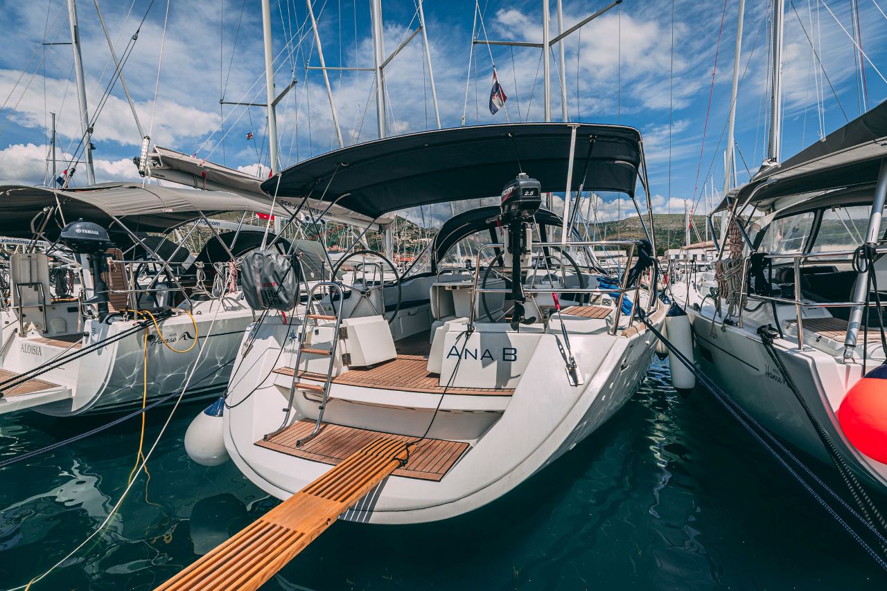 Sun Odyssey 49i – Sailing yacht
