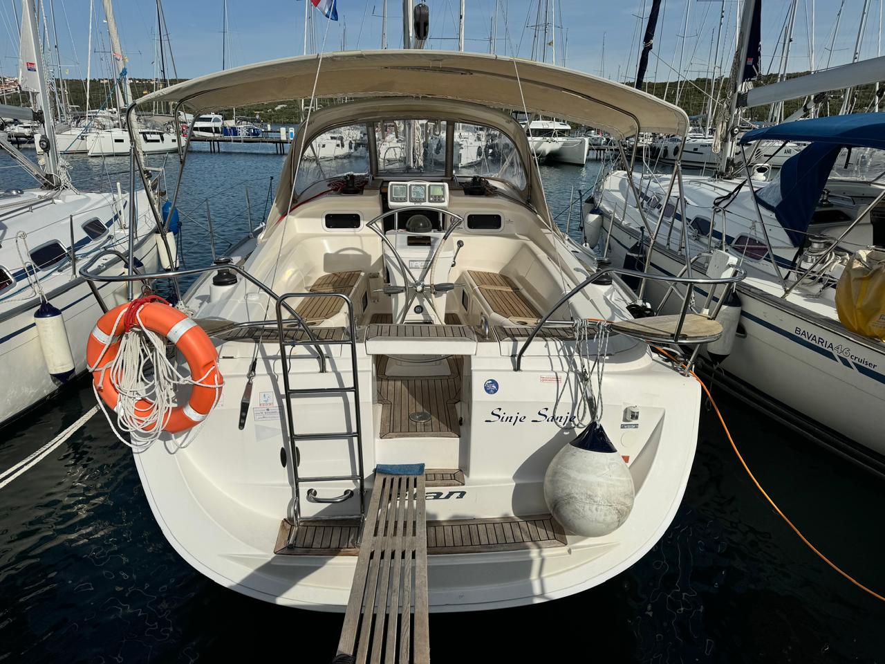 Elan 384 Impression – Sailing yacht