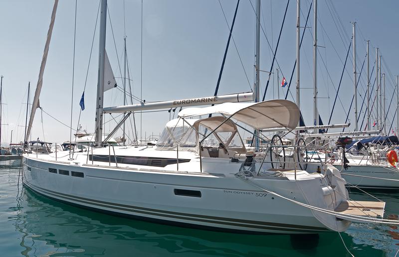 Sun Odyssey 509 – 5 cab. – Sailing yacht