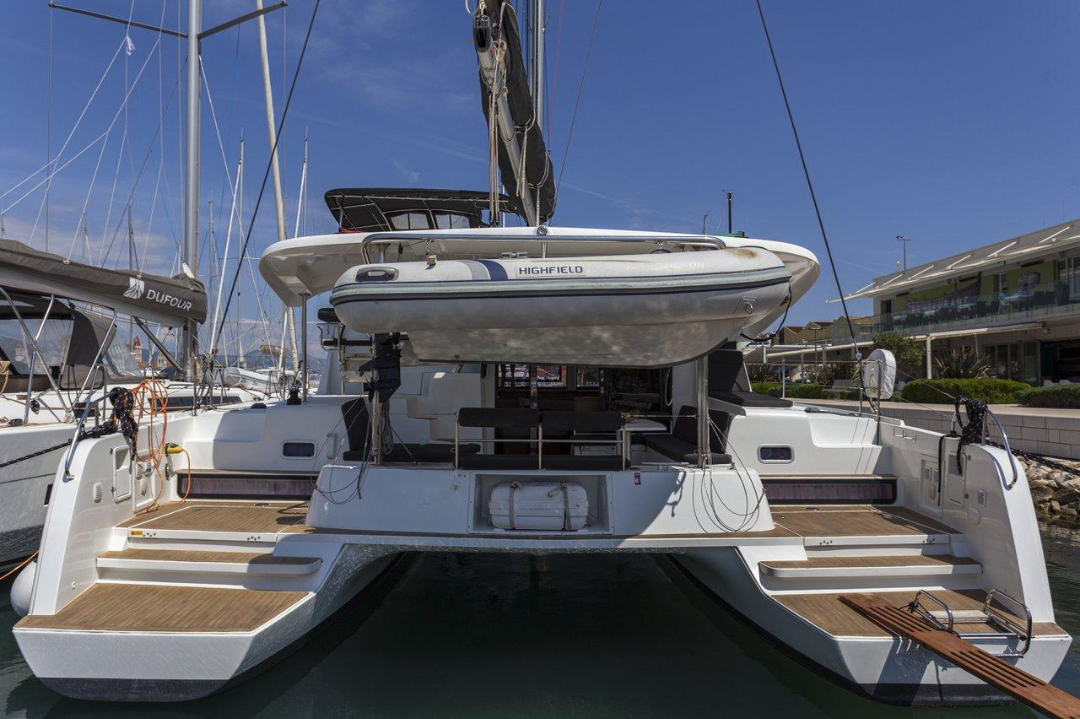Lagoon 42 – 4 + 2 cab. – Catamaran