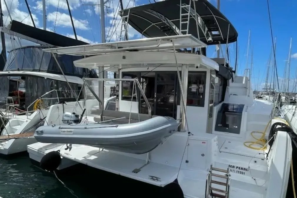 Bali 4.8 – 6 cab. – Catamaran