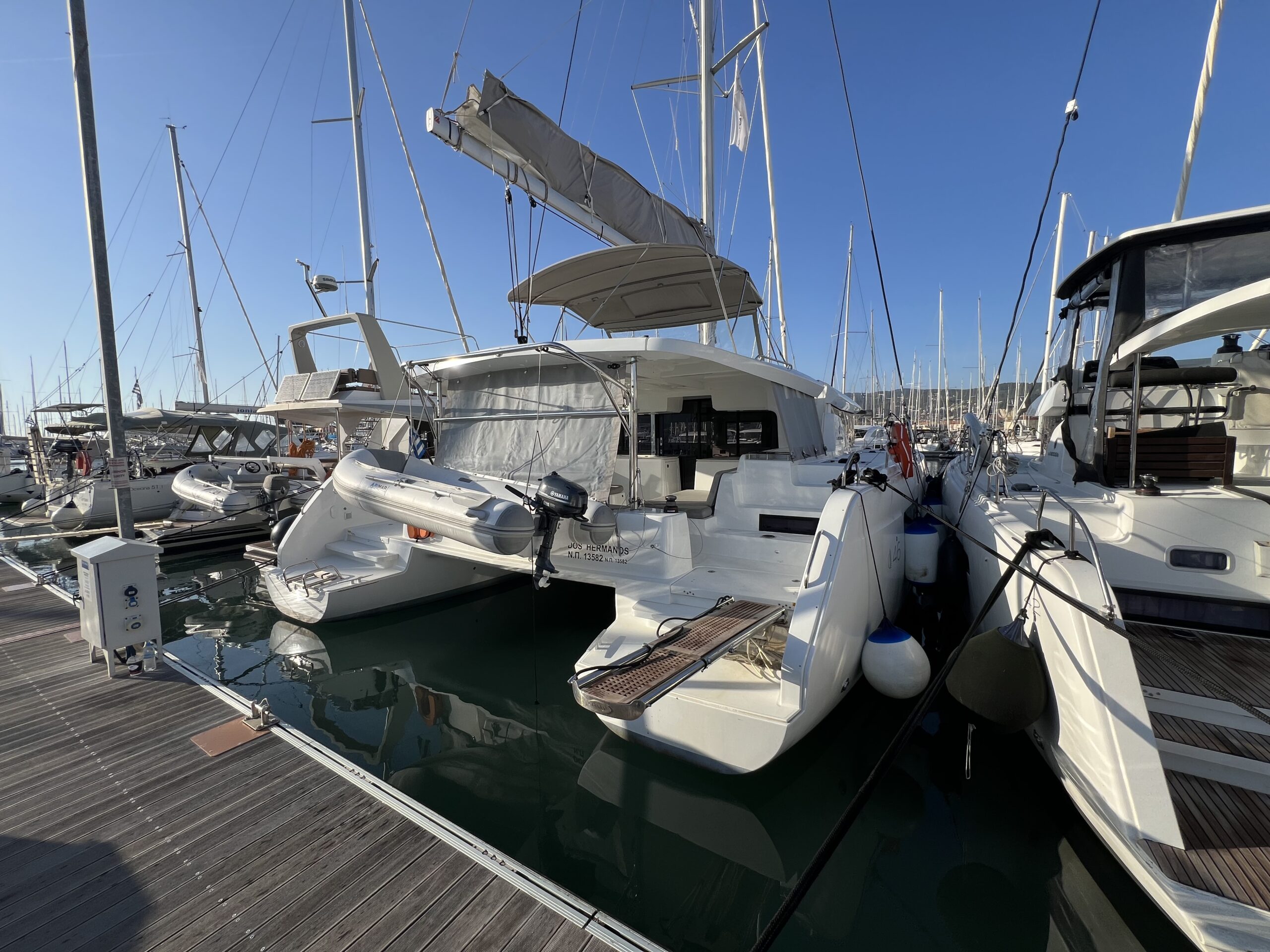Lagoon 46 – 4 + 2 cab. – Catamaran