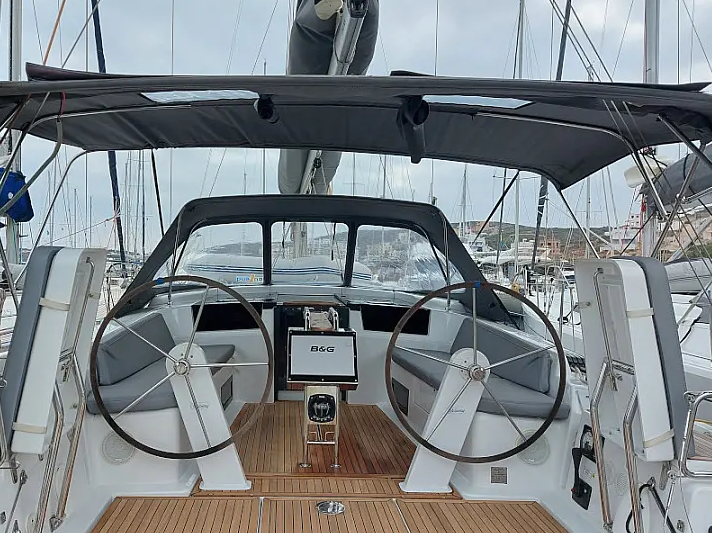 Hanse 418 – 3 cab. – Sailing yacht