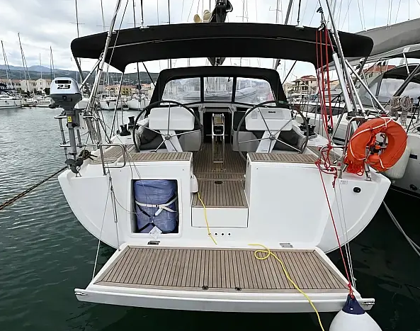 Hanse 458 – Sailing yacht