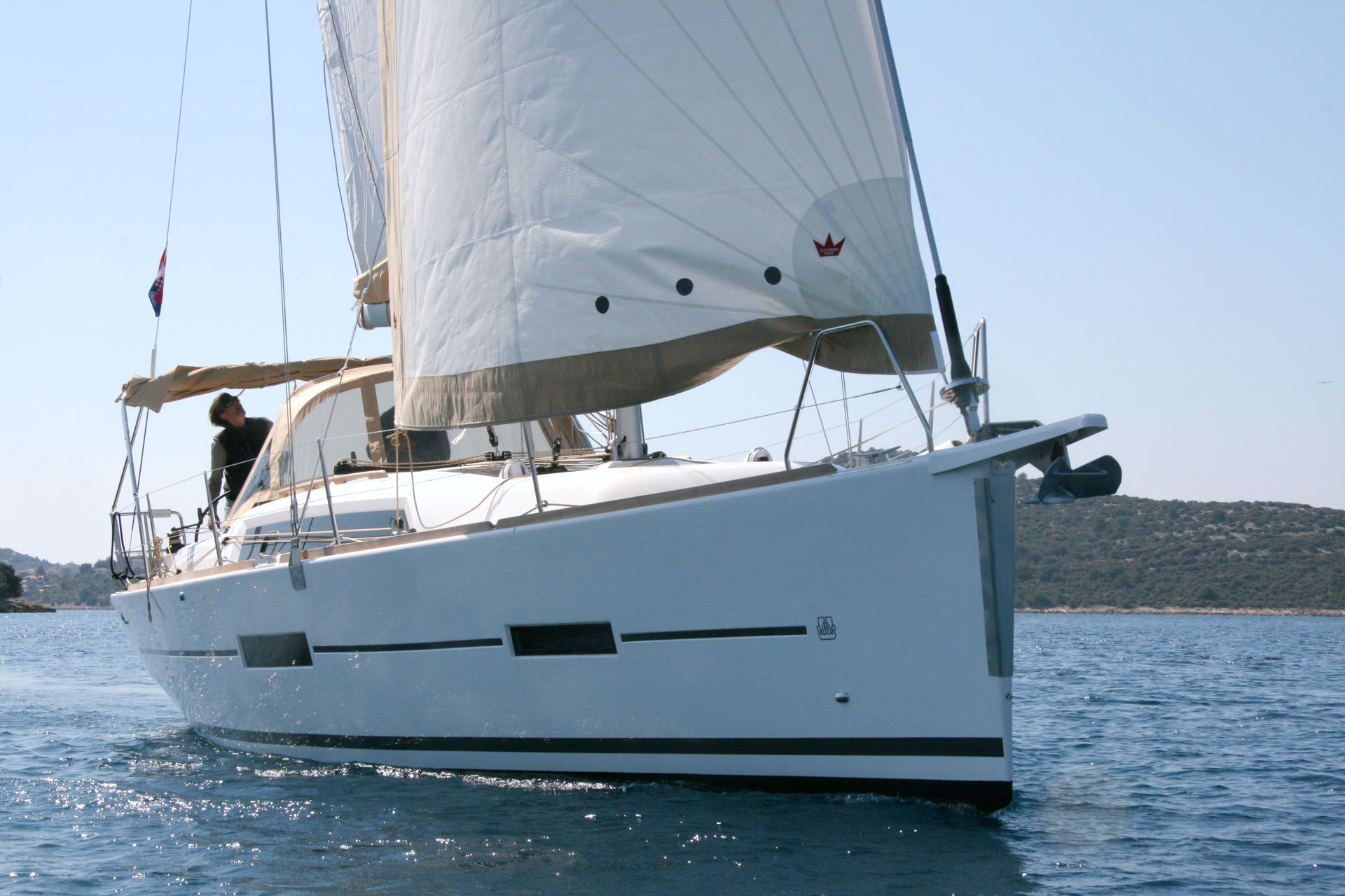 Dufour 382 GL – Sailing yacht