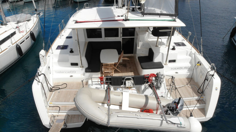 Lagoon 40 – 4 + 1 cab. – Catamaran