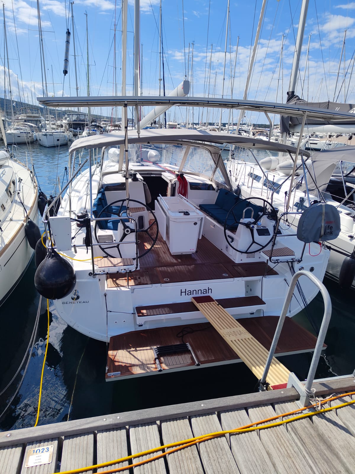Oceanis 40.1 – 3 cab. – Sailing yacht