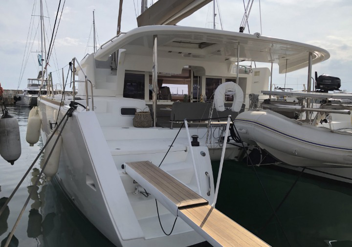 Lagoon 450 F – 4 + 2 cab. – Catamaran