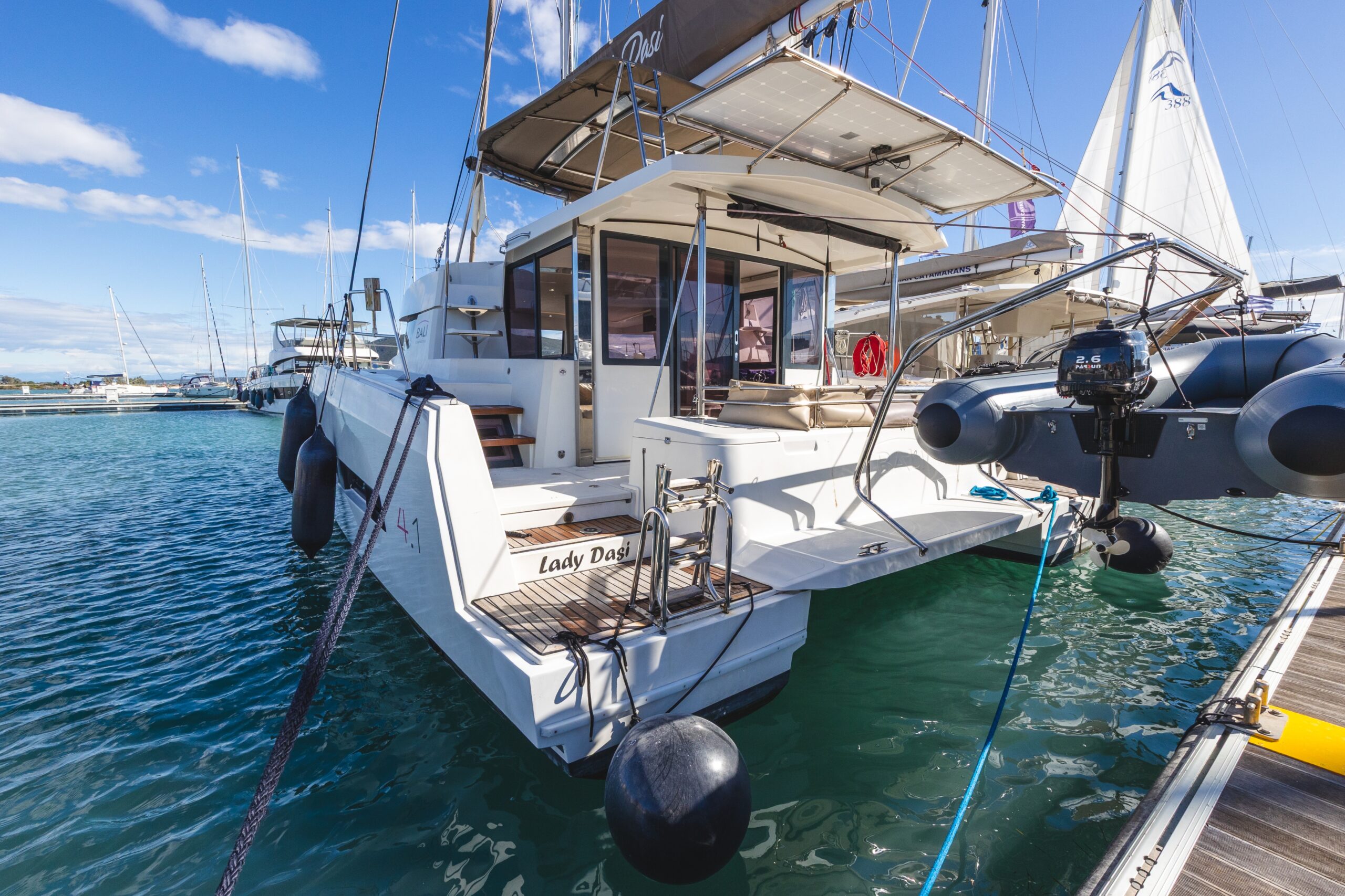 Bali 4.1 – 4 + 2 cab. – Catamaran