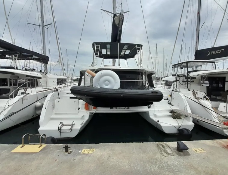 Lagoon 46 – 4 + 2 cab. – Catamaran