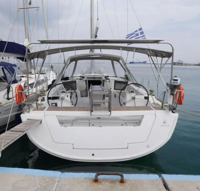 Oceanis 45 – 4 cab. – Sailing yacht