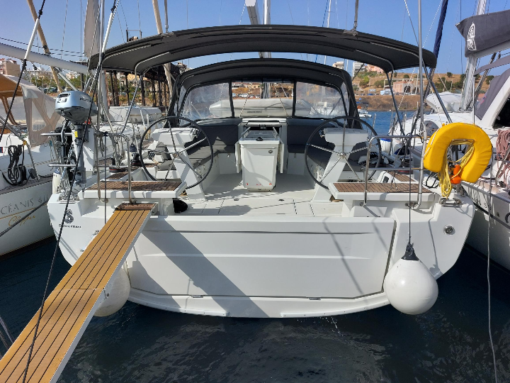 Oceanis 46.1 – Sailing yacht