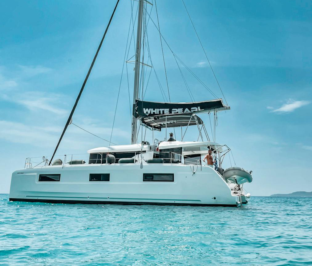 Lagoon 46 – 4 + 2 cab. – Catamaran