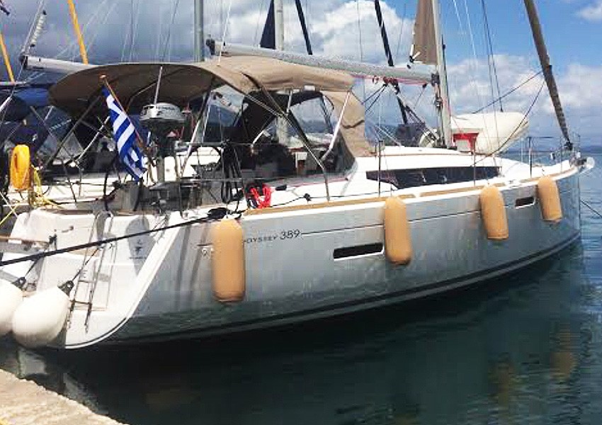 Sun Odyssey 389 – Sailing yacht