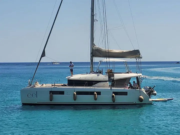 Lagoon 50 – 6 + 1 cab. – Catamaran