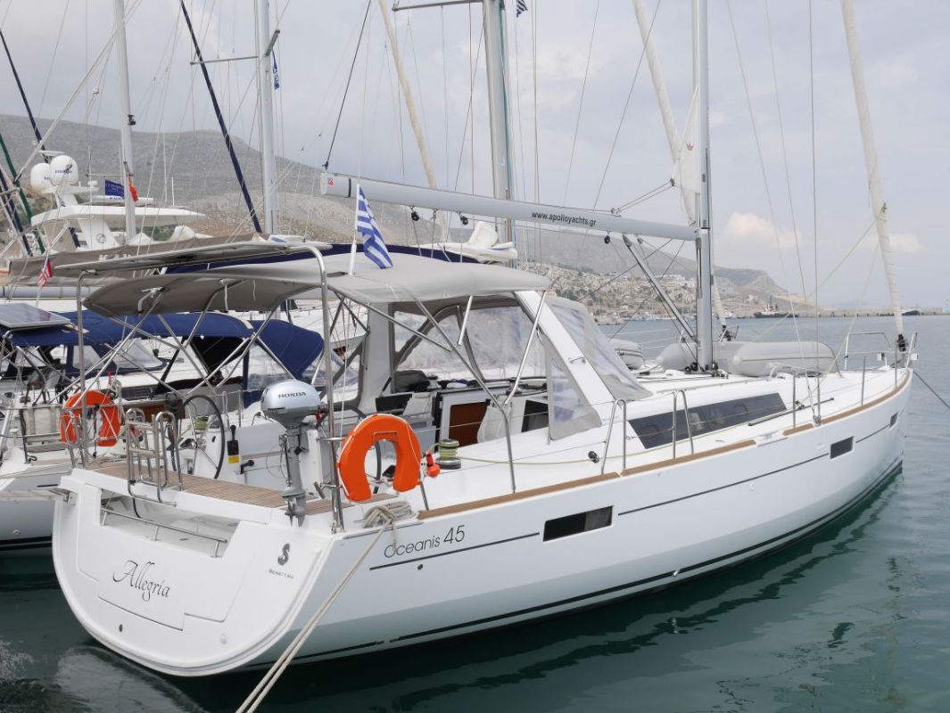 Oceanis 45 – 4 cab. – Sailing yacht
