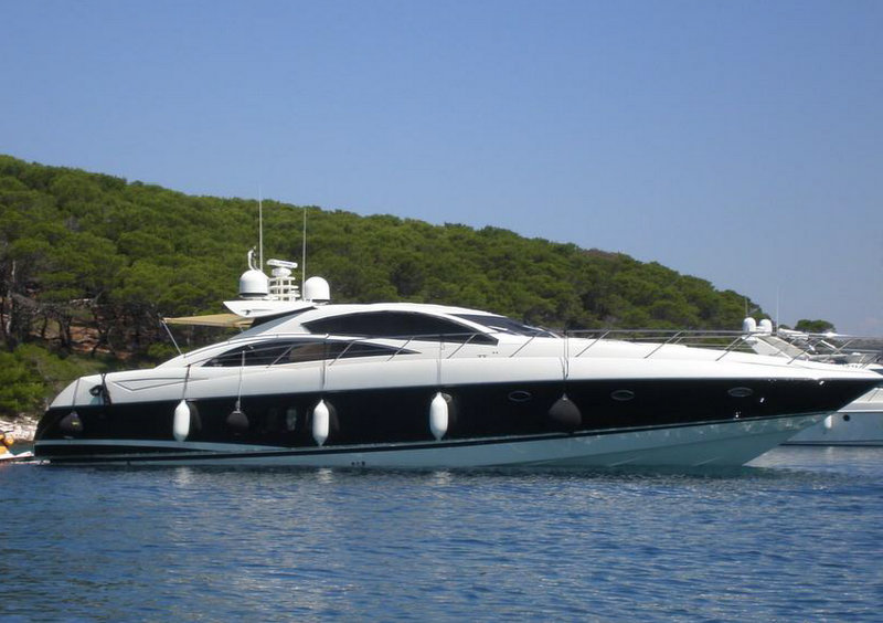 Sunseeker Predator 72 – Motor yacht