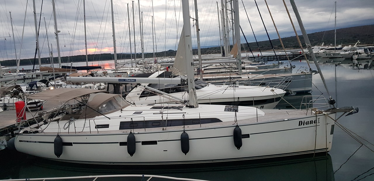 Bavaria Cruiser 46 – 4 cab. – Sailing yacht