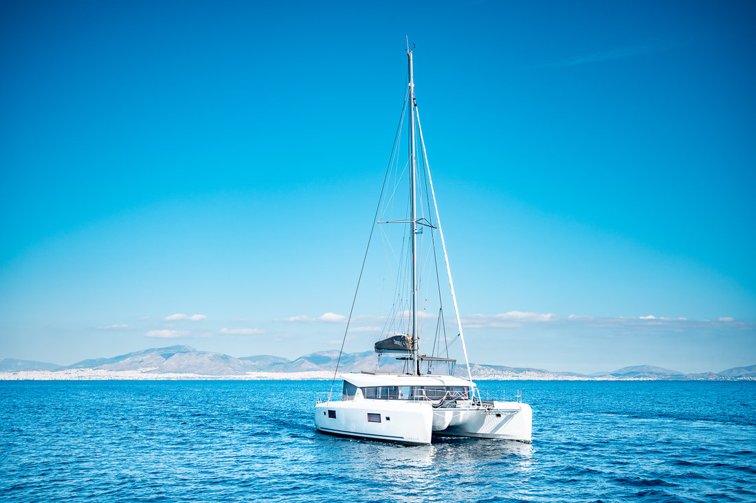 Lagoon 42 – 4 + 2 cab. – Catamaran