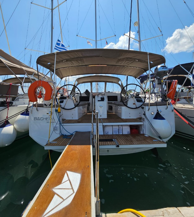 Sun Odyssey 410 – 3 cab. – Sailing yacht