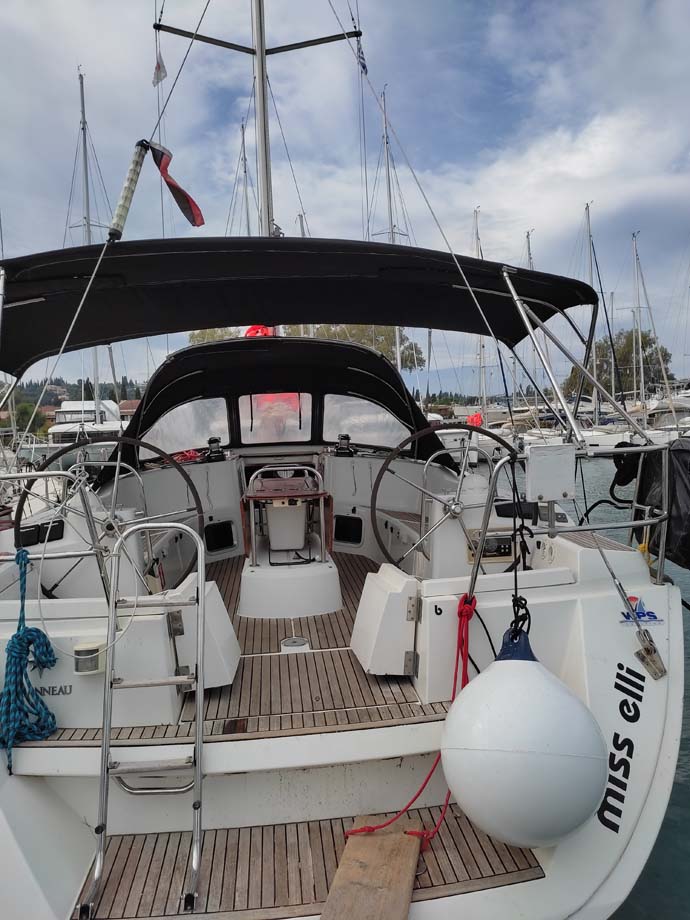 Sun Odyssey 44i – 3 cab. – Sailing yacht