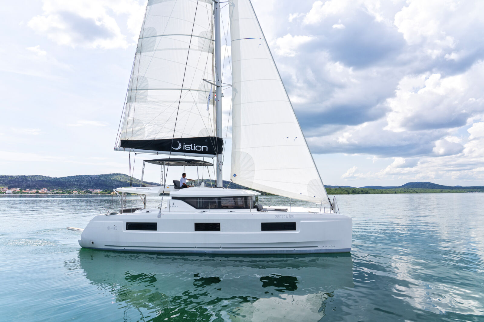Lagoon 46 – 4 + 2 cab. – Catamaran