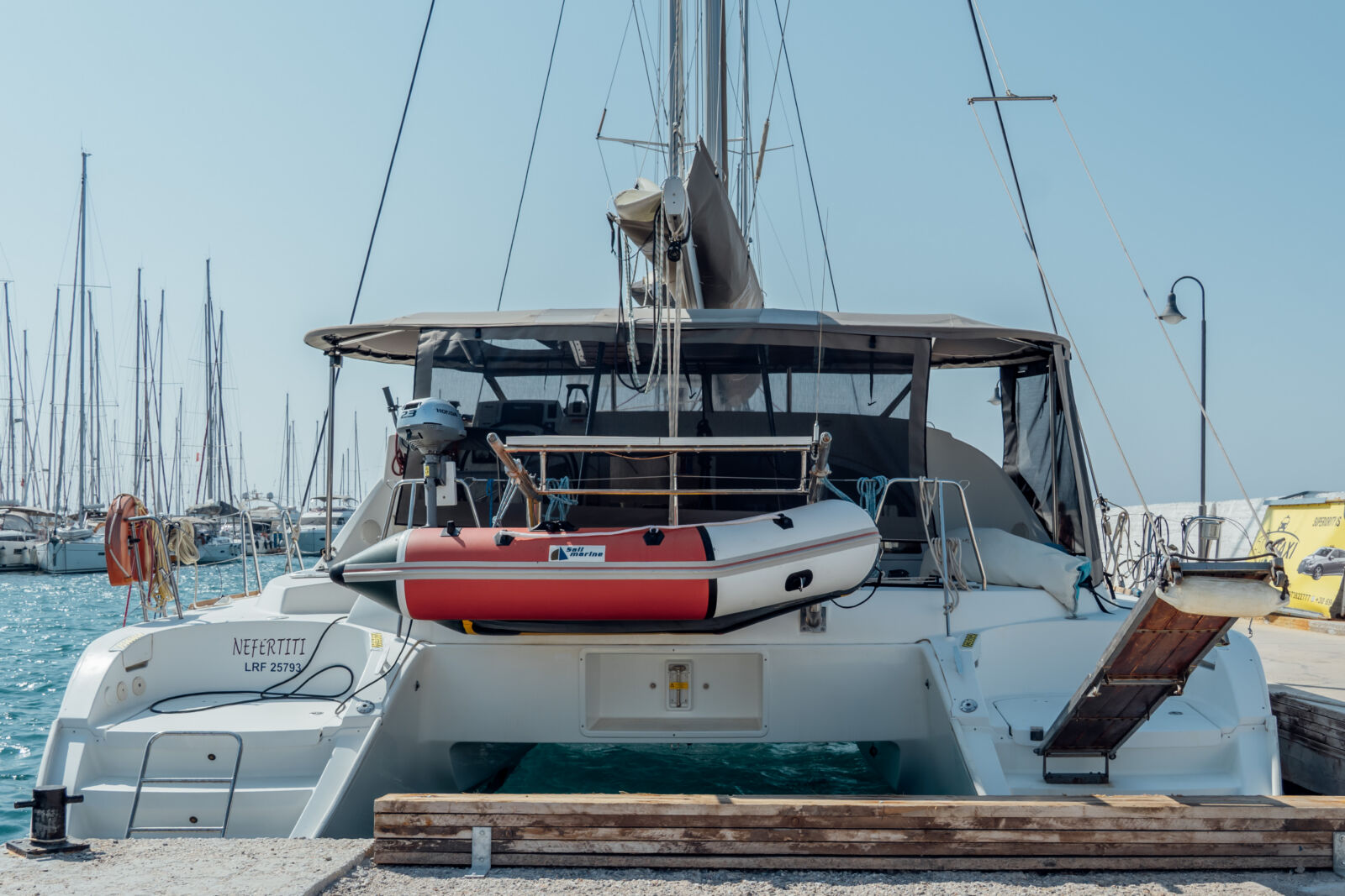 Lagoon 380 S2 – 4 + 2 cab. – Catamaran