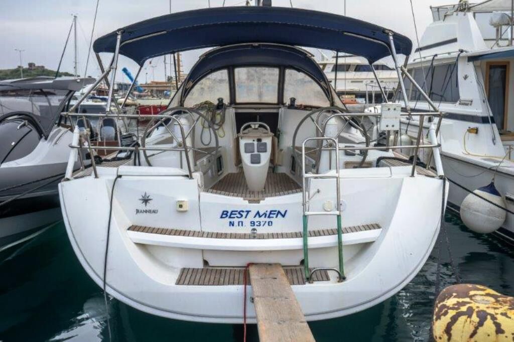 Sun Odyssey 42i – Sailing yacht