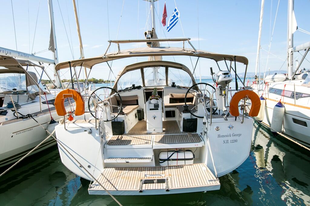 Sun Odyssey 440 – 4 cab. – Sailing yacht