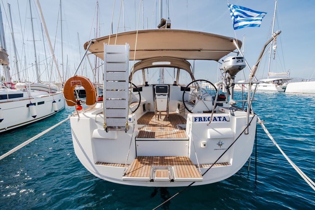 Sun Odyssey 439 – Sailing yacht