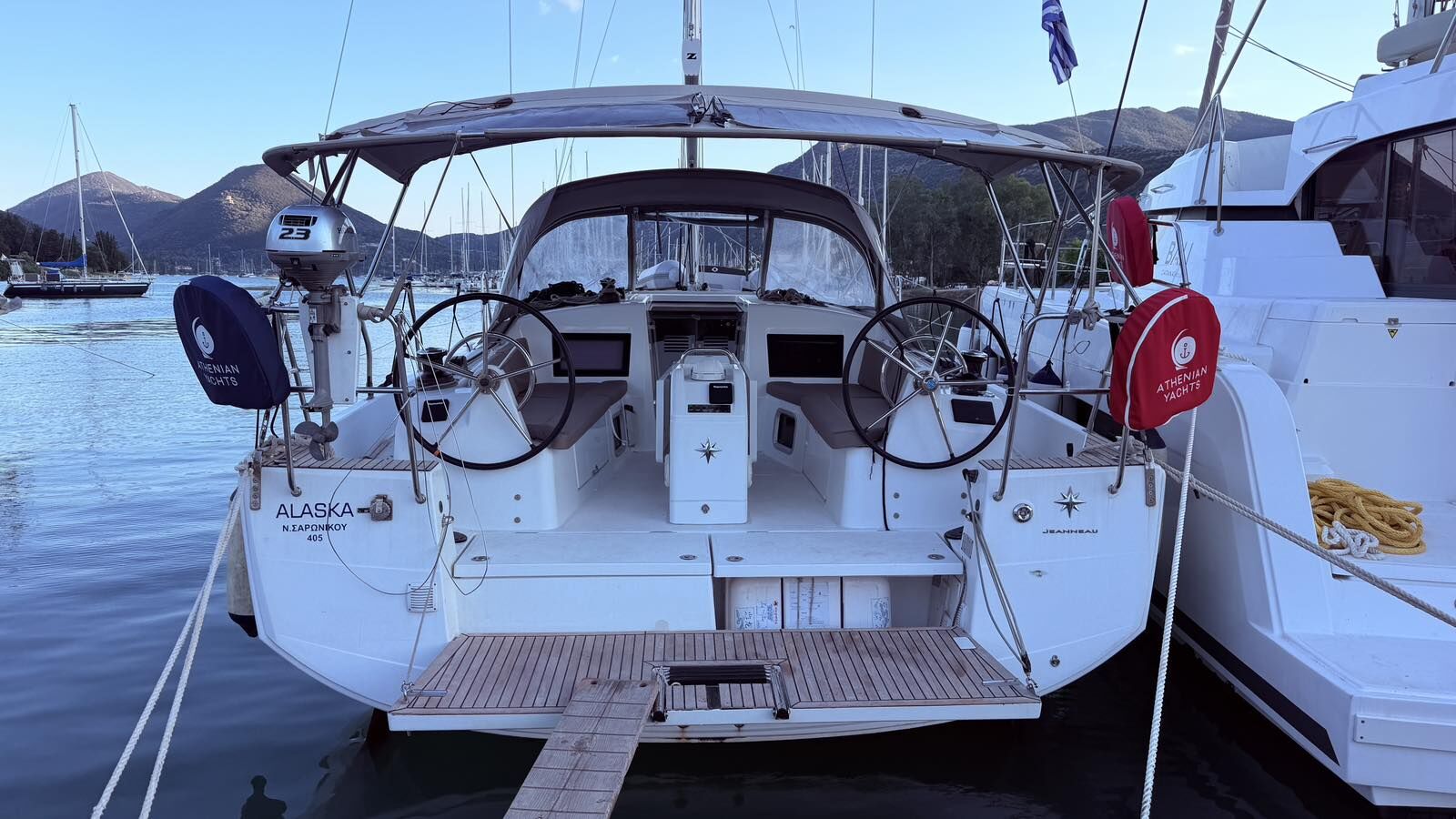 Sun Odyssey 410 – 3 cab. – Sailing yacht