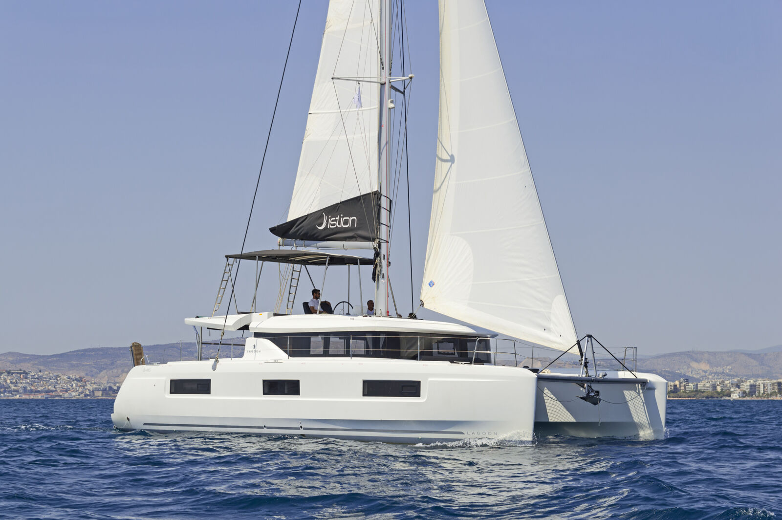 Lagoon 46 – 4 + 2 cab. – Catamaran