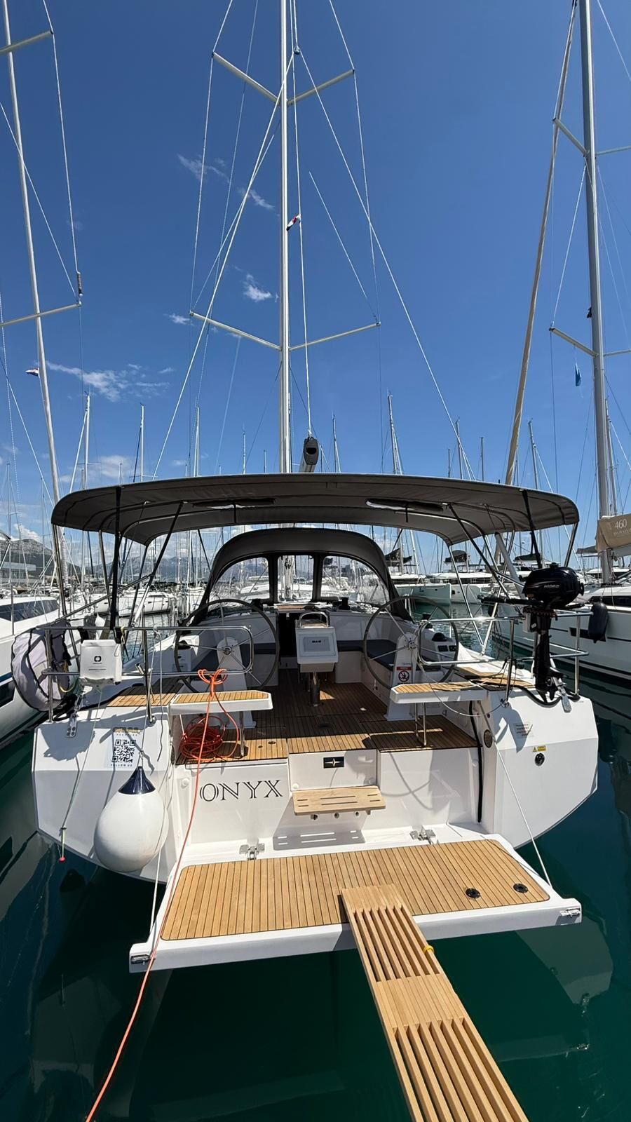 Bavaria C42 – Sailing yacht
