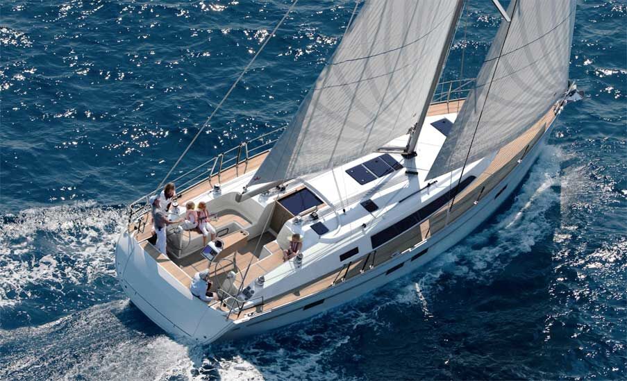 Bavaria Cruiser 46 – 3 cab. – Sailing yacht