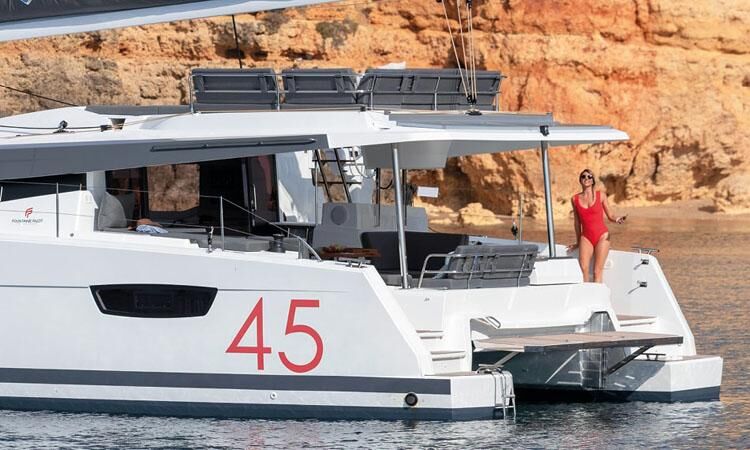 Fountaine Pajot Elba 45 – 4 + 1 cab. – Catamaran