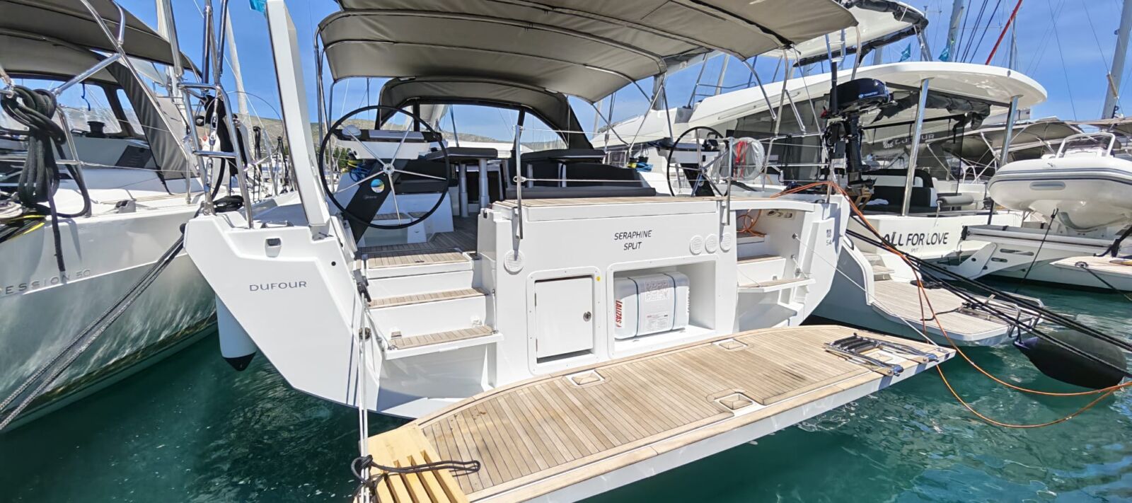 Dufour 54 – 6 cab. – Sailing yacht