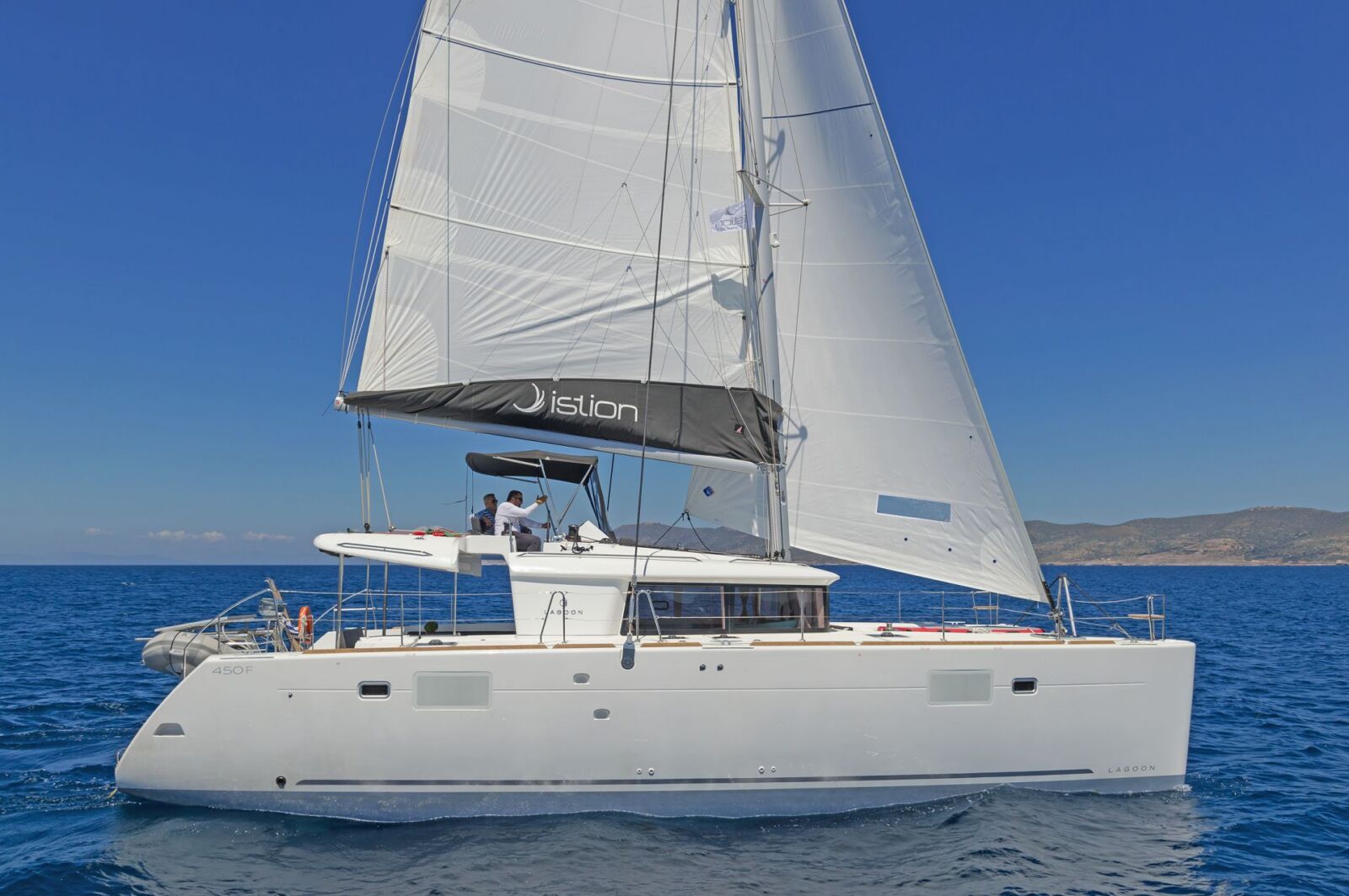 Lagoon 450 F – 4 + 2 cab. – Catamaran